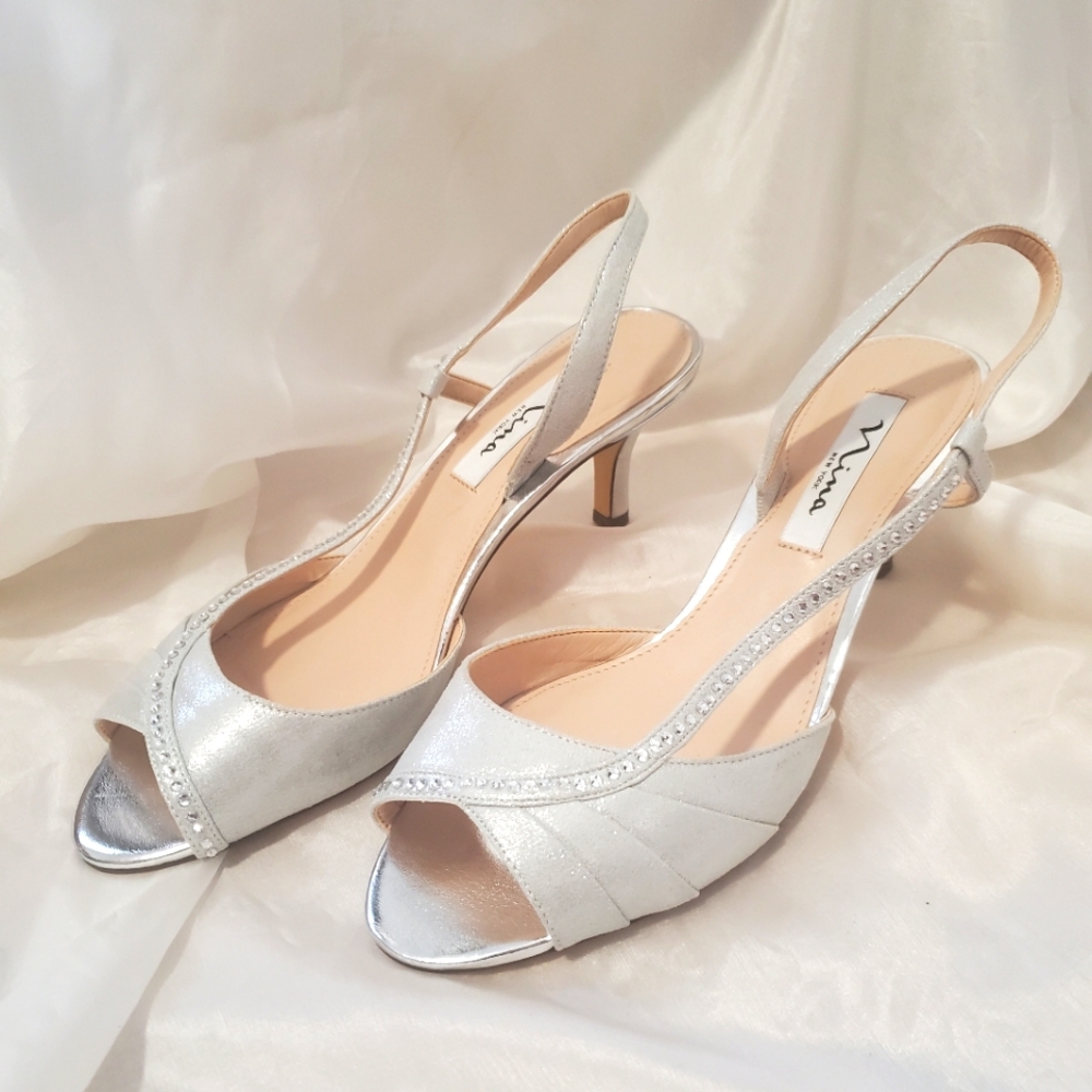Nina New York Silver Crystal Heels 9 - Picture 1 of 9